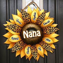 Nana, Mom, Auntie Family Sunflower - Personalized Door Signs Gift For Family