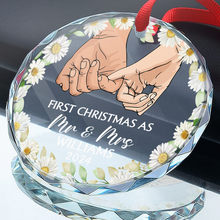 Holding Hands Husband And Wife First Christmas - Personalized Glass Ornament - Christmas Gift For Couple