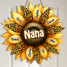 Nana, Mom, Auntie Family Sunflower - Personalized Door Signs Gift For Family